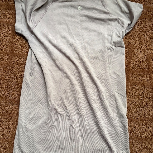 lululemon swiftly tech top - Picture 3 of 3